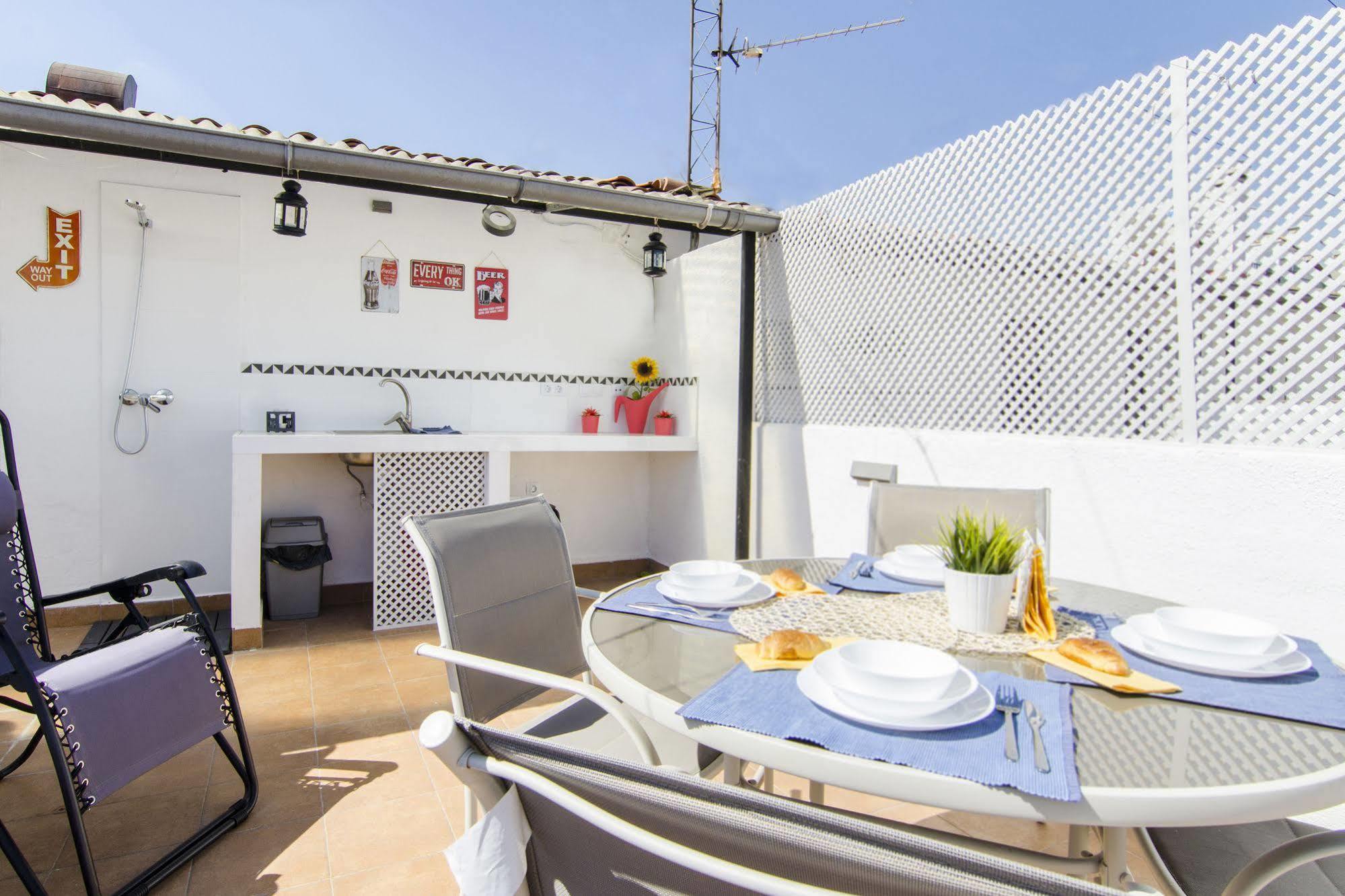 Apartments Dreammadrid Atocha Terraza מראה חיצוני תמונה