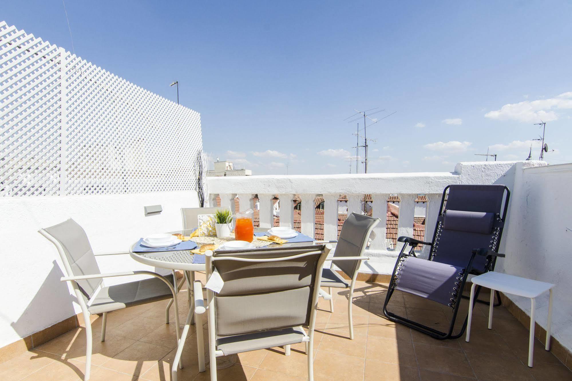 Apartments Dreammadrid Atocha Terraza מראה חיצוני תמונה