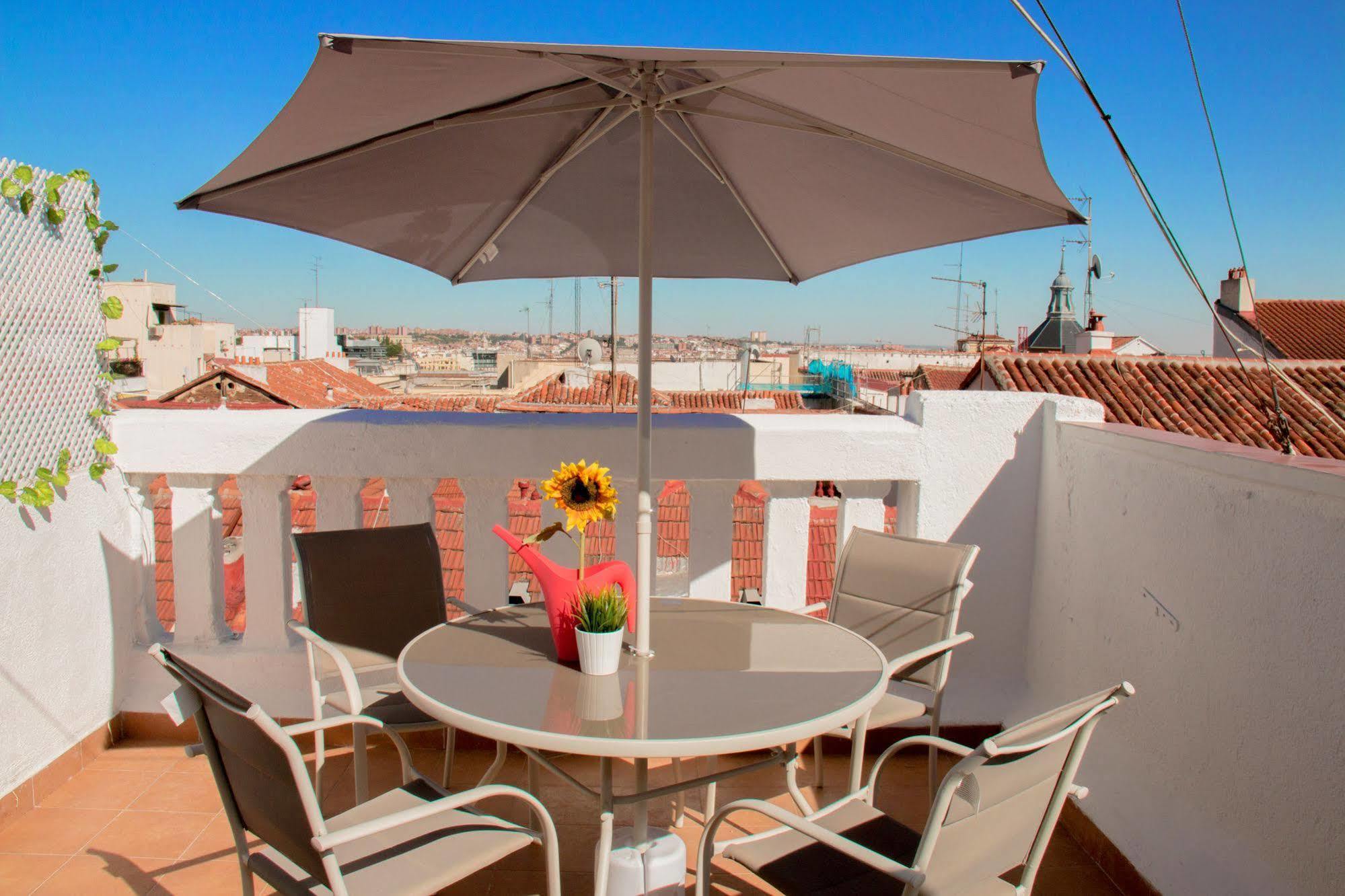 Apartments Dreammadrid Atocha Terraza מראה חיצוני תמונה